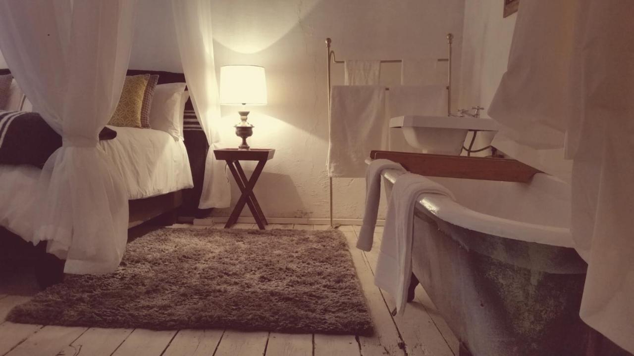 Vyfster - Old Jail Hotel Britstown Eksteriør billede